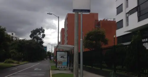 PARADERO SITP BARRIO MULTICENTRO  621A01